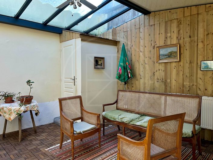 Image No.6-2 Bed House for sale