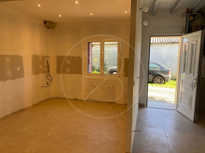 Image No.11-4 Bed House for sale