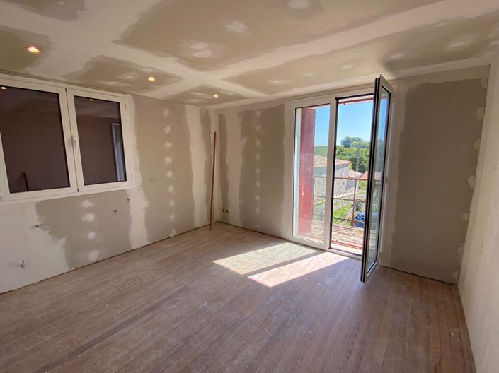 Image No.14-4 Bed House for sale