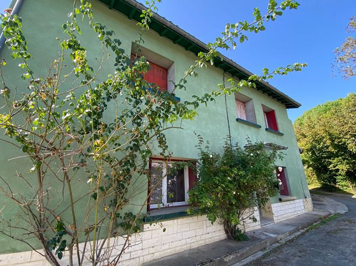 Image No.2-4 Bed House for sale