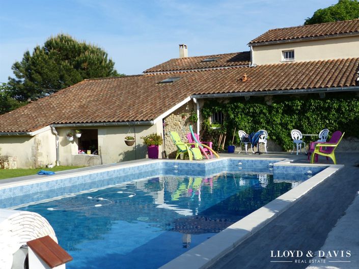 Image No.13-4 Bed House for sale