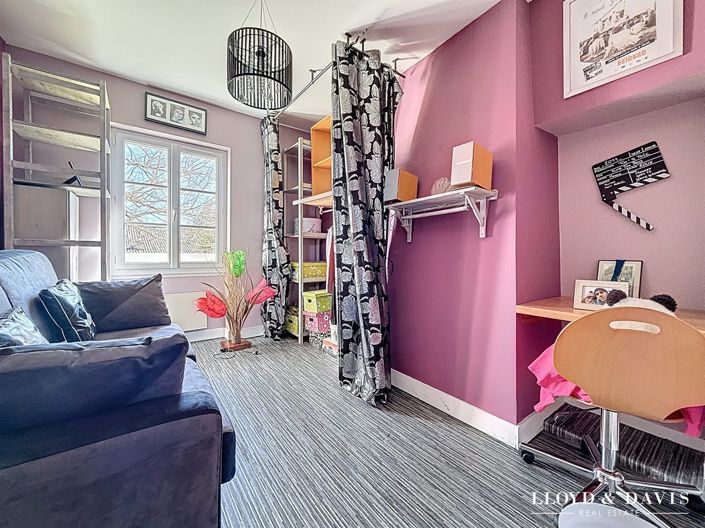 Image No.14-4 Bed House for sale