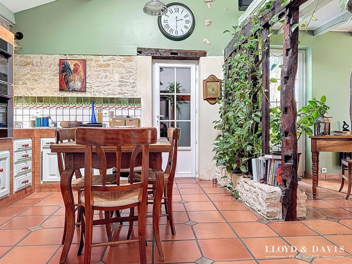 Image No.5-4 Bed House for sale