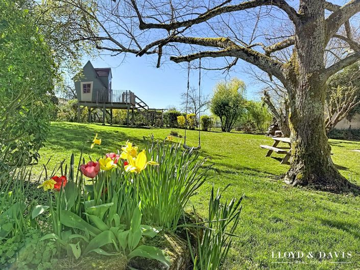 Image No.7-4 Bed House for sale