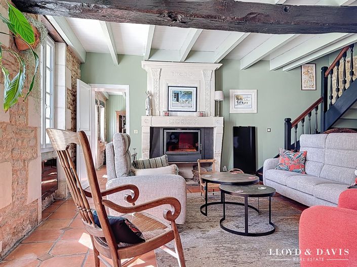 Image No.8-4 Bed House for sale