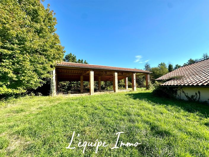 Image No.4-10 Bed House for sale