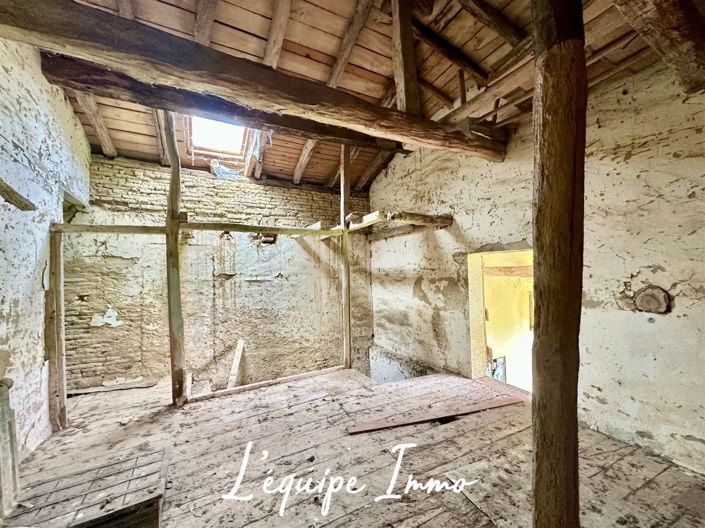 Image No.5-10 Bed House for sale