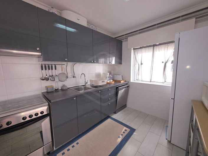 Image No.12-1 Bed Apartment for sale