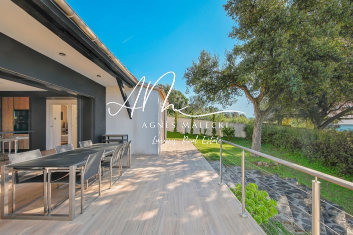 Image No.5-4 Bed House for sale