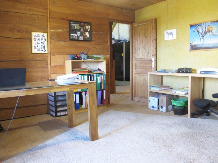 Image No.9-10 Bed House for sale