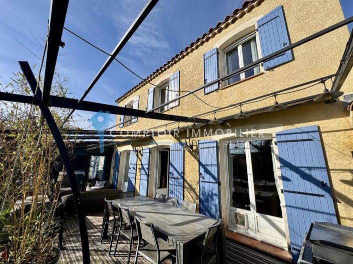 Image No.22-5 Bed House for sale