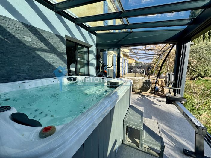 Image No.23-5 Bed House for sale