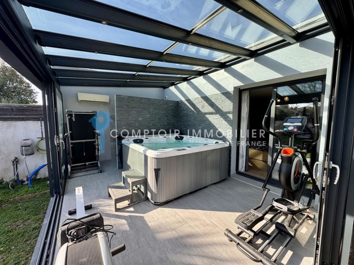 Image No.25-5 Bed House for sale