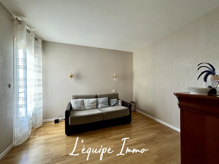 Image No.13-4 Bed House for sale