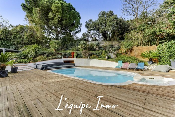 Image No.19-5 Bed House for sale