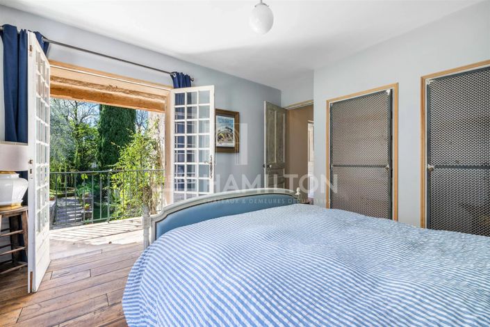 Image No.13-7 Bed House for sale