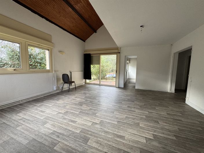 Image No.2-3 Bed House for sale