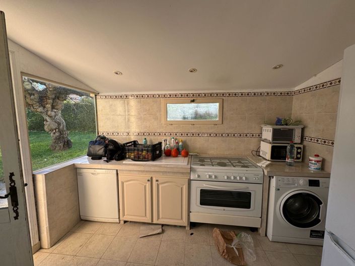 Image No.15-3 Bed House for sale