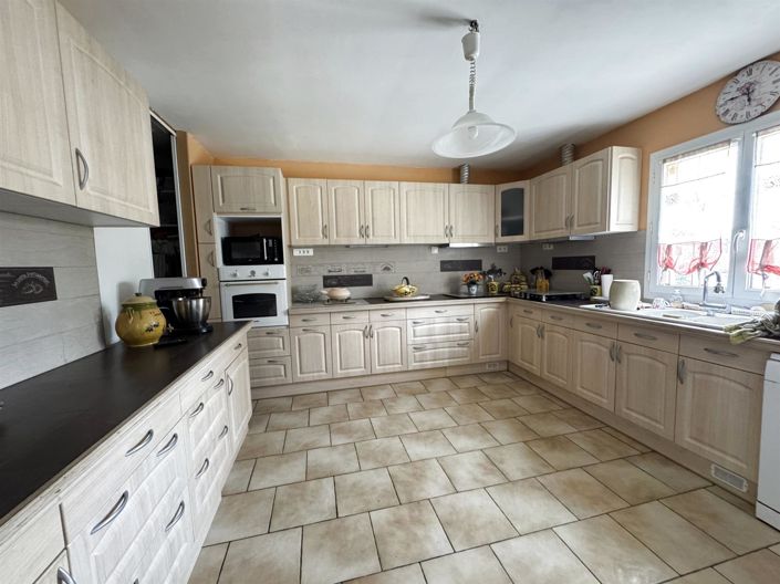 Image No.3-2 Bed House for sale