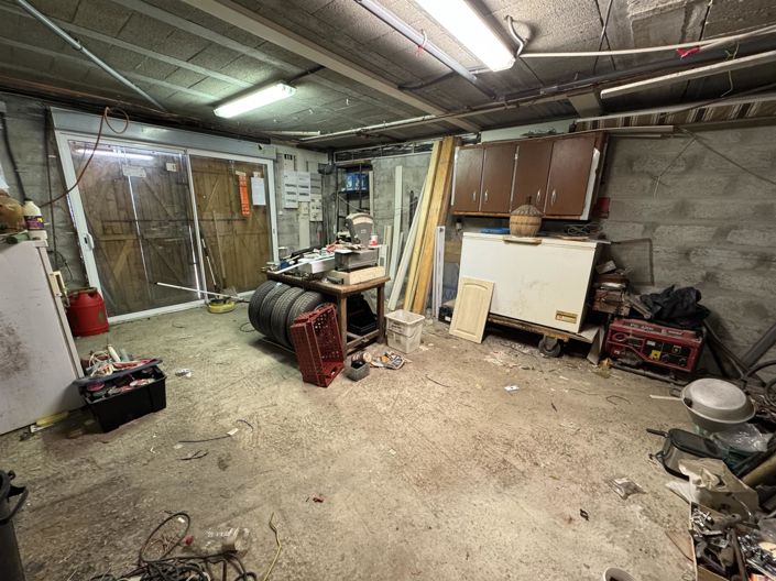 Image No.7-2 Bed House for sale