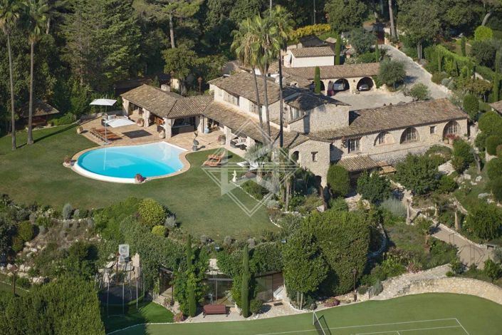 Image No.3-8 Bed House for sale