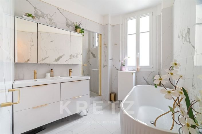 Image No.7-3 Bed Apartment for sale