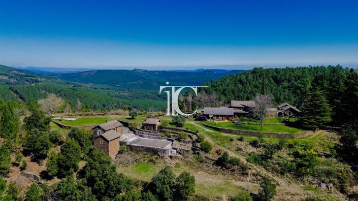 Image No.12-7 Bed House for sale