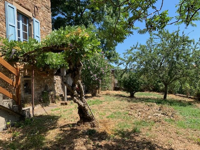 Image No.20-4 Bed House for sale