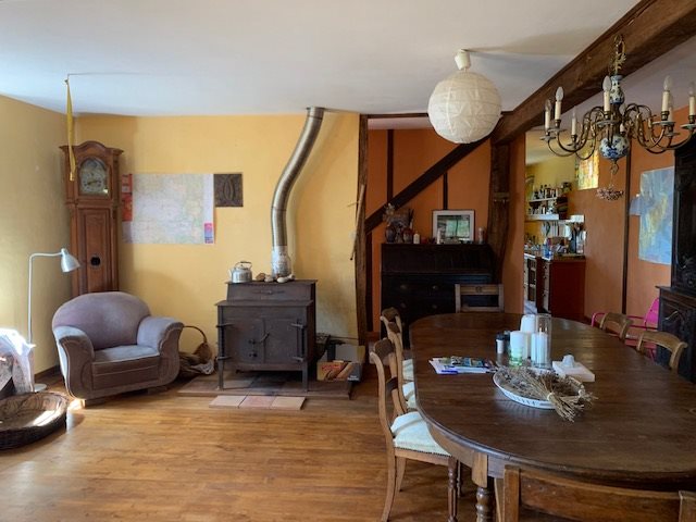 Image No.7-4 Bed House for sale