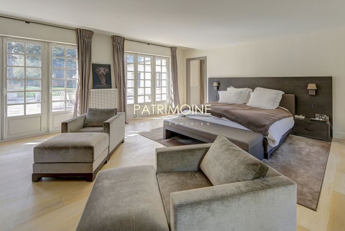 Image No.12-Propriété de 9 chambres à vendre à Rueil-Malmaison