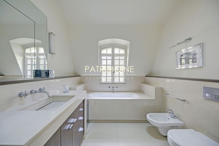 Image No.16-Propriété de 9 chambres à vendre à Rueil-Malmaison