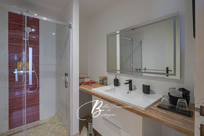 Image No.13-4 Bed House for sale