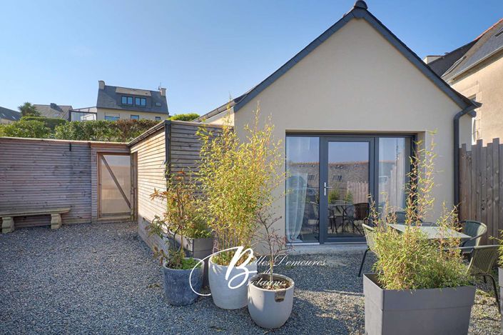 Image No.18-4 Bed House for sale