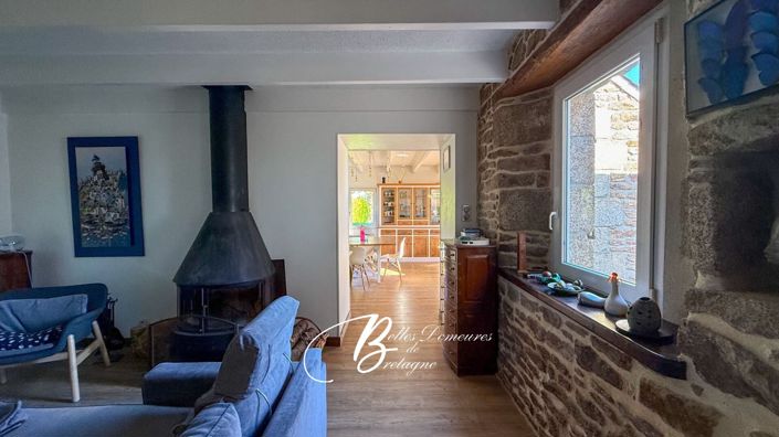 Image No.10-4 Bed House for sale