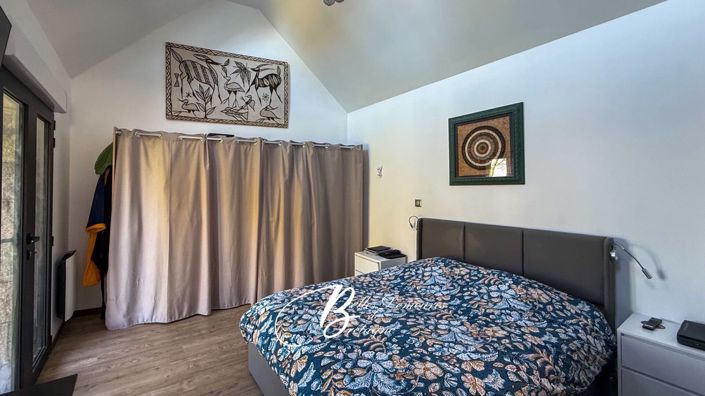 Image No.13-4 Bed House for sale