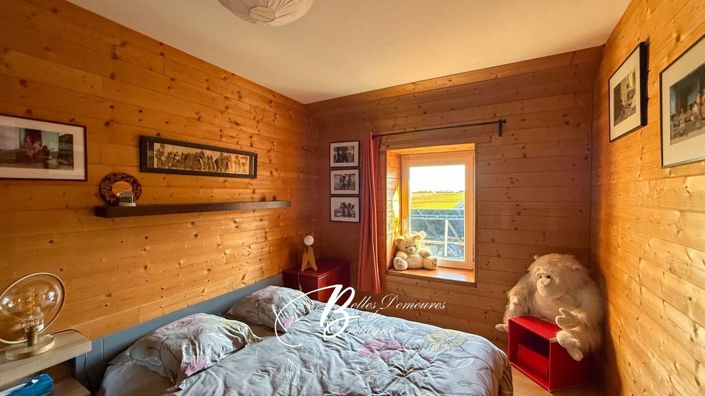 Image No.18-4 Bed House for sale