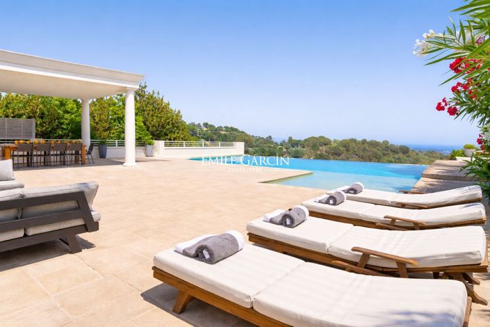 Image No.5-6 Bed House for sale