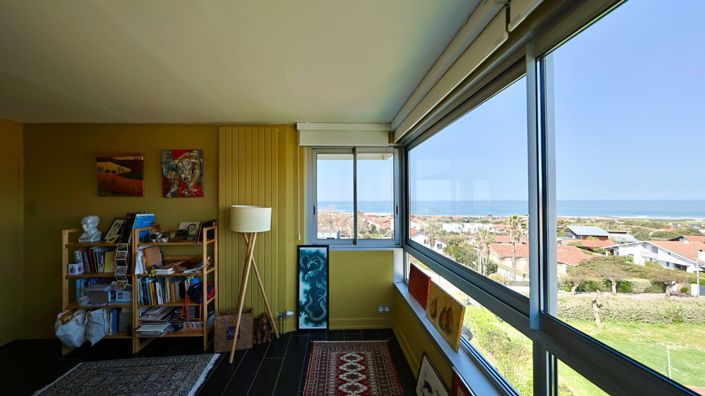 Image No.15-4 Bed Apartment for sale