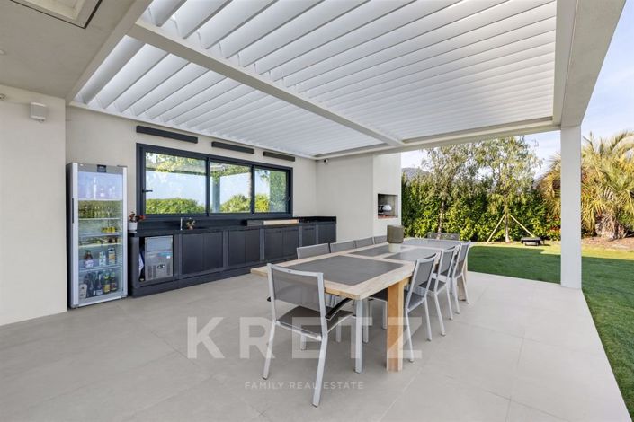 Image No.13-5 Bed House for sale