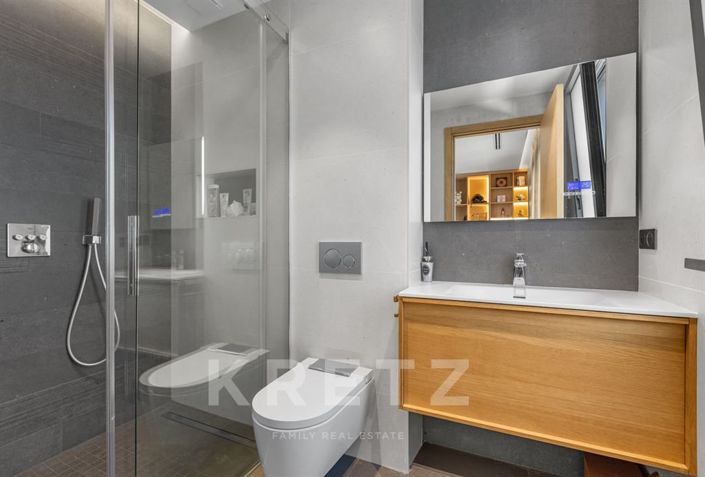 Image No.23-5 Bed House for sale