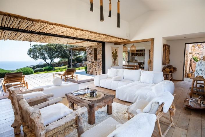 Image No.5-Maison de 6 chambres à vendre à Porto-Vecchio