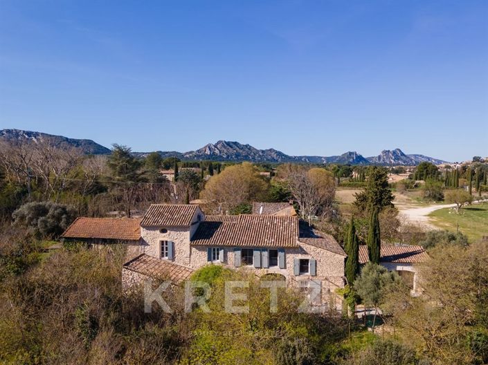 Image No.5-6 Bed House for sale