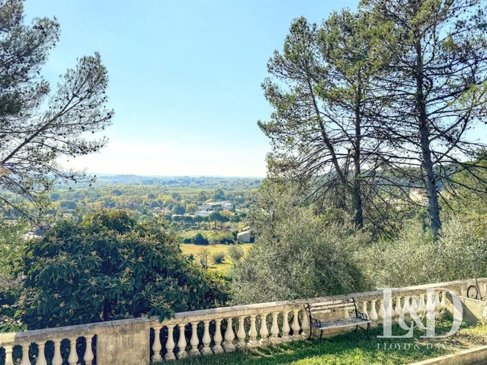 Image No.15-3 Bed House for sale