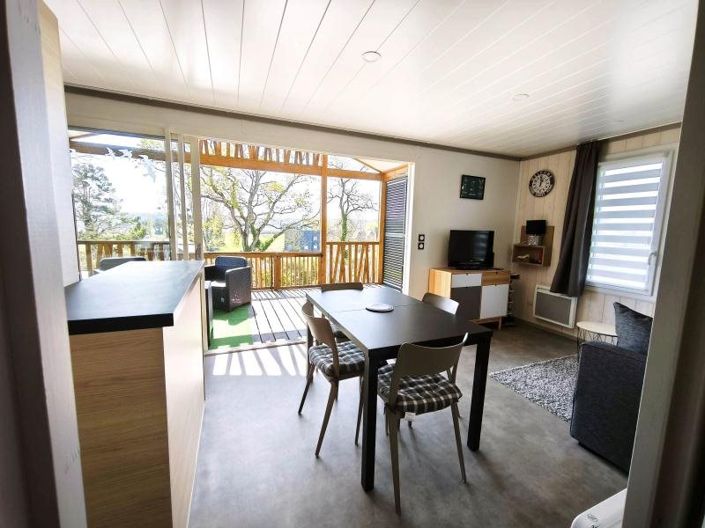 Image No.5-2 Bed House for sale