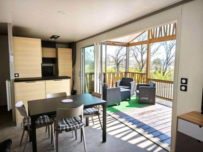 Image No.6-2 Bed House for sale