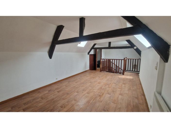 Image No.17-6 Bed House for sale