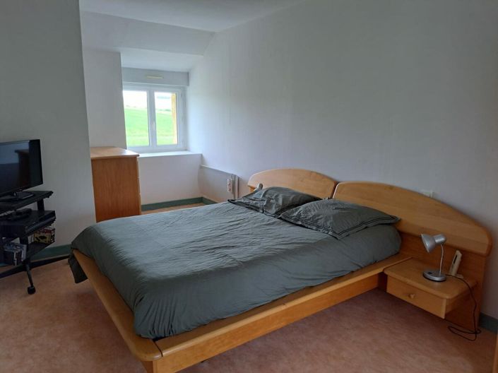 Image No.9-4 Bed House for sale