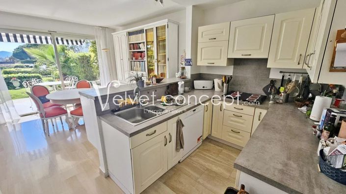 Image No.13-2 Bed Apartment for sale