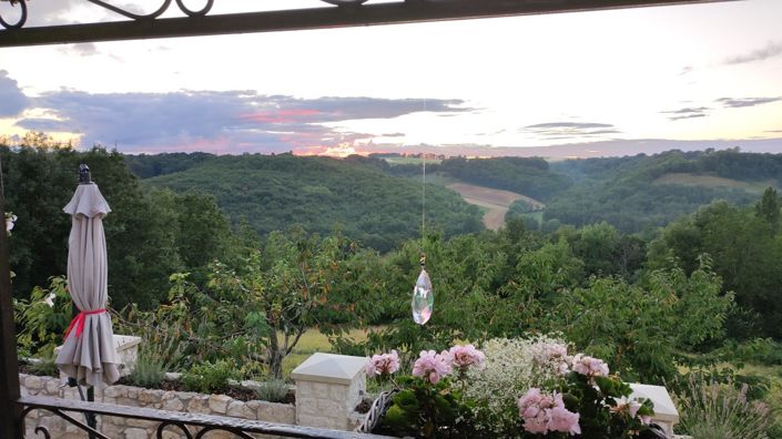 Image No.10-3 Bed House for sale