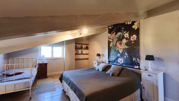 Image No.26-3 Bed House for sale